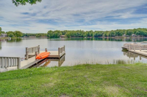 Lakefront Crossville Condo - Fish, Boat and Golf!